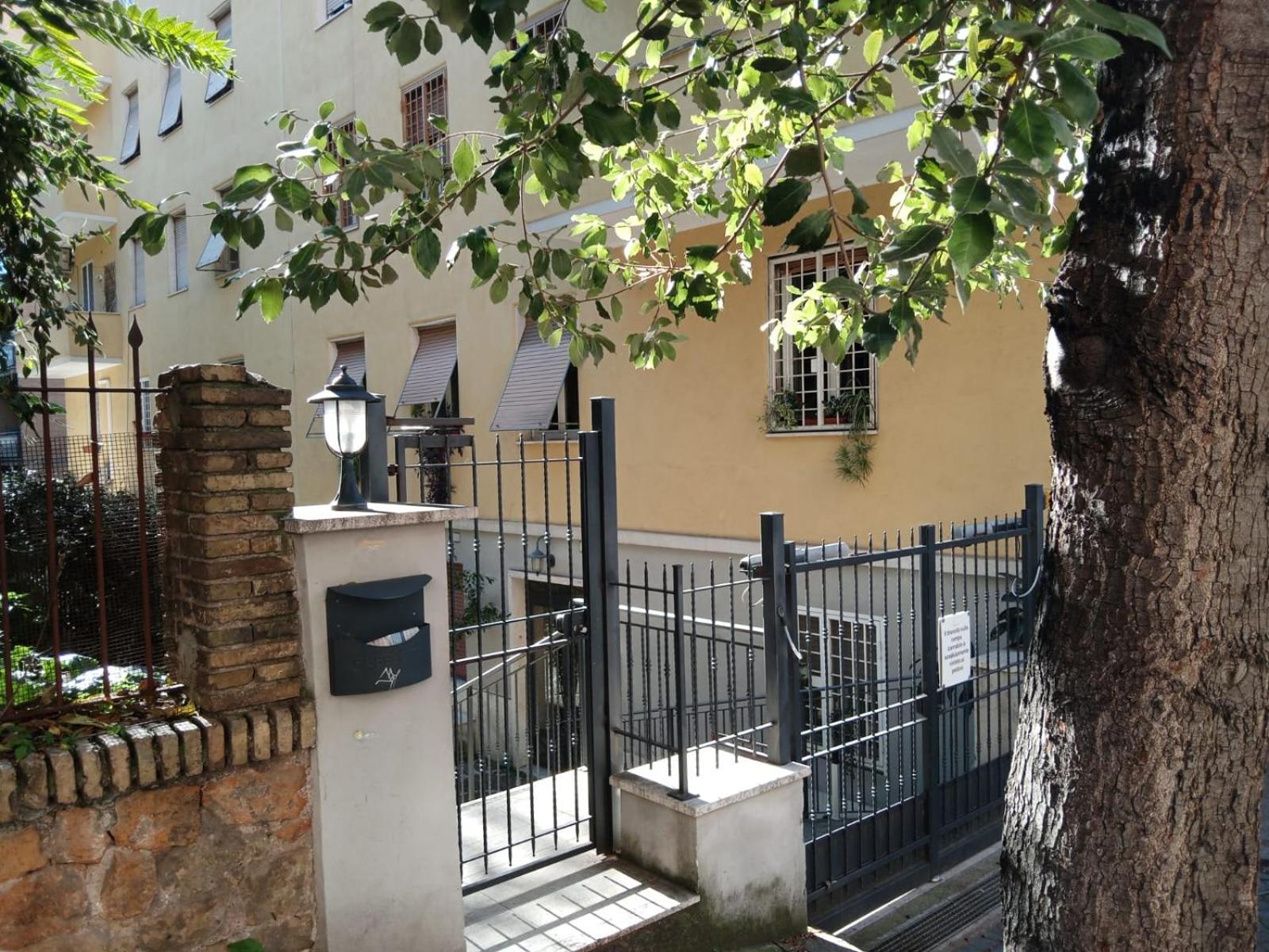 Rome Top Floor With Terrace Eksteriør bilde